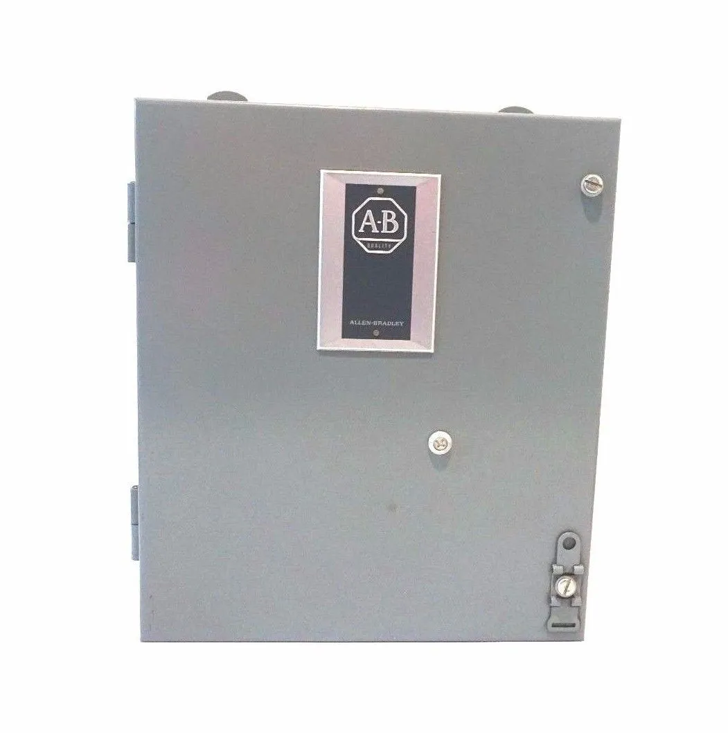 NEW ALLEN BRADLEY 505-BJD ENCLOSED REVERSING CONTROLLER WITH RELAYS SER.C 505BJD