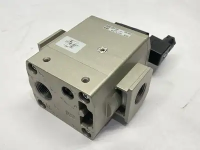 AV5000-N06-5DZ | SMC  Pneumatic Soft Start Valve 3/4" Ports - New Other