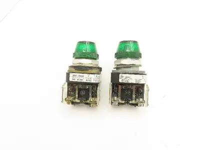 Allen Bradley 800T-QH24G Green Pilot Light 30mm Lot of 2