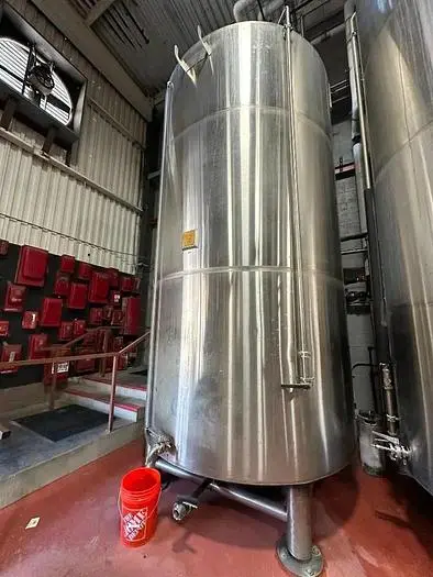 Used 2016 MARKS FABRICATION 120BBL CLT Stainless Steel Tanks Oregon US | Ager Tank & Equipment Co. #1059871