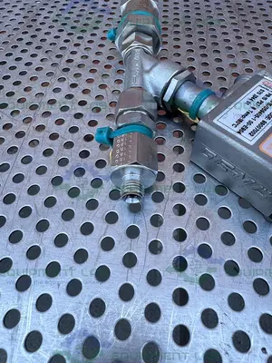 USED GEMU 540/15/D59405-1 PNEUMATIC VALVE ACTUATOR W/ PARKER 8Z(A)-F8L-250-SS VALVE