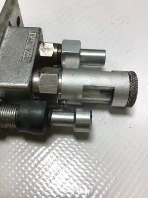 Premier Lubrication Systems 2000 Lubricator Pump