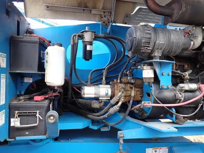 Used 2003 GENIE S105 Telescopic Boom Lifts Massachusetts US | Brookside Equipment Sales #1422143