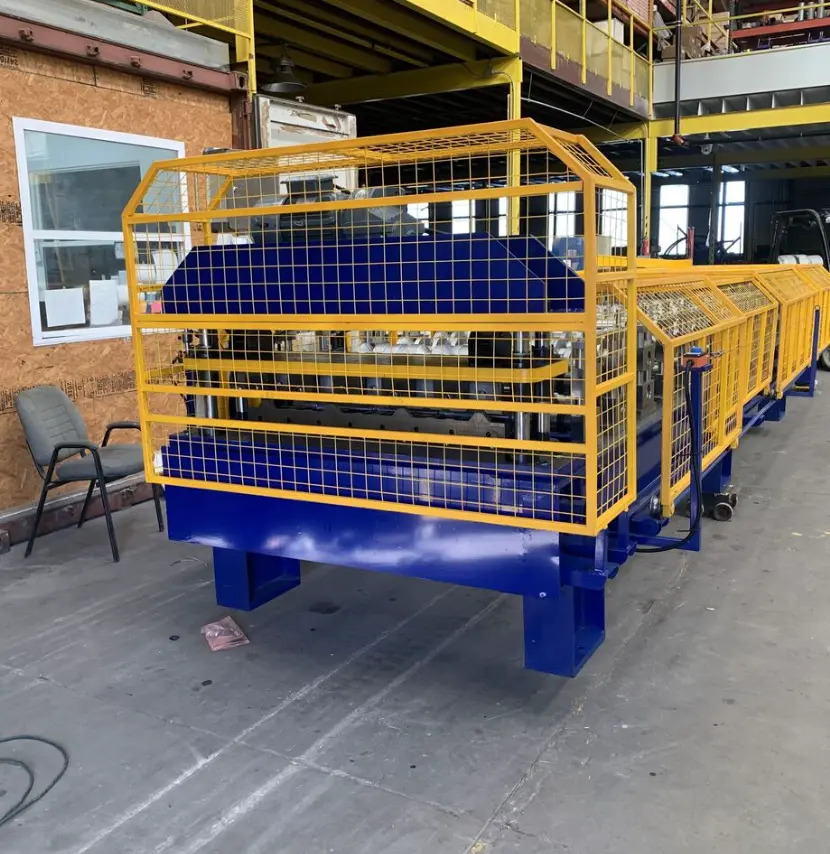 Metal Roof Roll Forming Machine in Canada