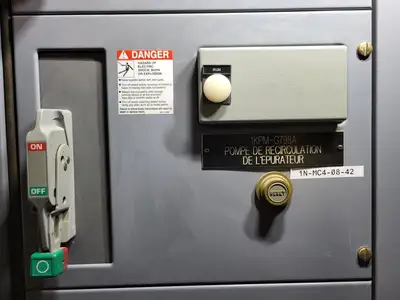 USED SQUARE D MODEL 6