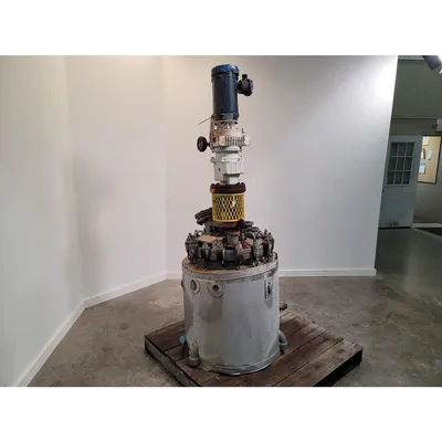 Used De Dietrich 30 Gallon Jacketed Glass-Lined Mixer Reactor