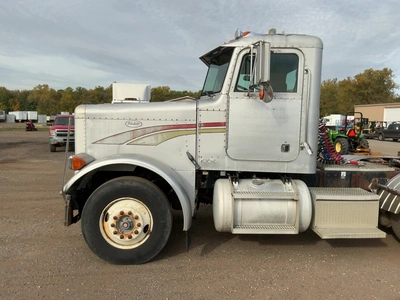 Used 1996 PETERBILT 379 Conventional trucks Michigan US | Miedema Asset Management Group #1568334