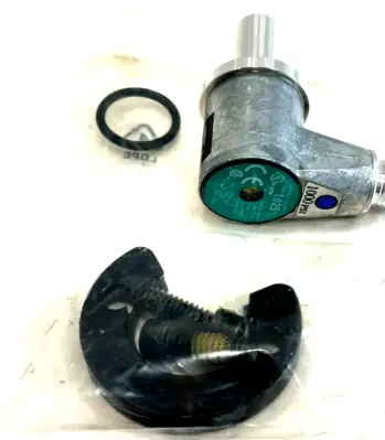 NEW PEPPERL+FUCHS 904474 INDUCTIVE SENSOR NJ2-F-E02-1.025-V1