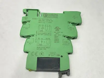 PLC-BSC-24DC/21 | Phoenix Contact  Relay Socket 2966016 w/ 2966595 Relay 3A 24V - Used