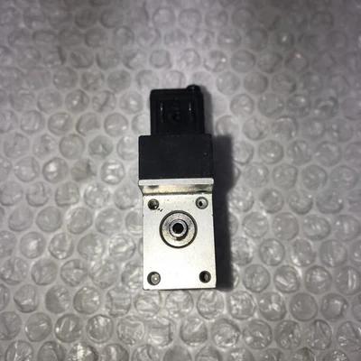 USED Festo VAD-ME-1/8