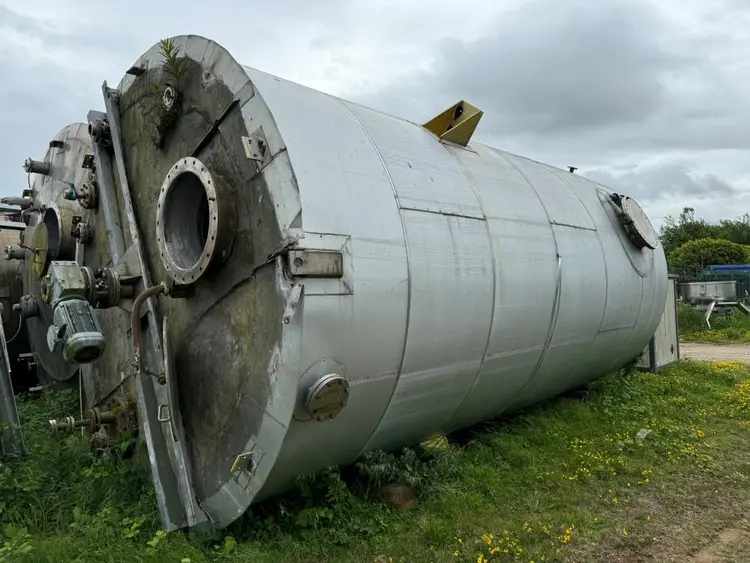 Used _UNKNOWN_ 55,000 LITRE Stainless Steel Tanks New Jersey US | Perry Equipment #120940
