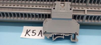 USED Phoenix contacts UKK5