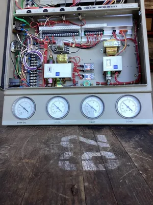 Trane Centravac Water Chiller/Adaptive Control Panel CVRA0307BF JA