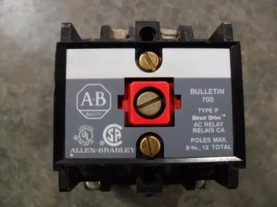 Allen Bradley 700-P400A1 AC Relay Series A Used