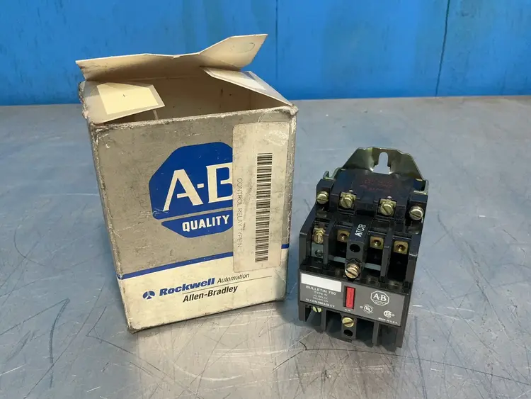 Used ALLEN BRADLEY 700N200A1 Relays & Switches Ohio US | HGR 24 #1325972