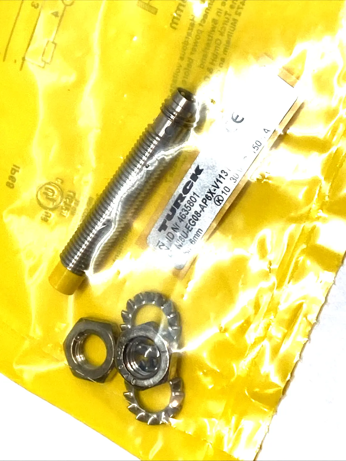 NEW TURCK INDUCTIVE SENSOR M8 6MM PNP NO IP68