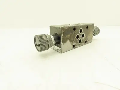 Toyooki Kogyo 9ES Hytegra Valve Manual Dual Flow Control