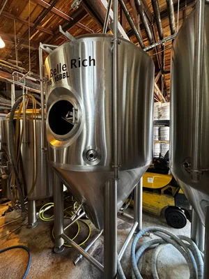 Used _UNKNOWN_ _UNKNOWN_ Fermenters / Bioreactors Indiana US | Brewhouse Equipment Group #1377287