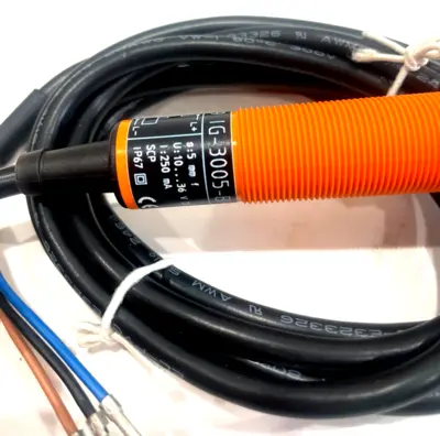 NEW IFM EFECTOR IG-3005-BPKG-IG5399 PROXIMITY SWITCH IG3005BPKG IG5399