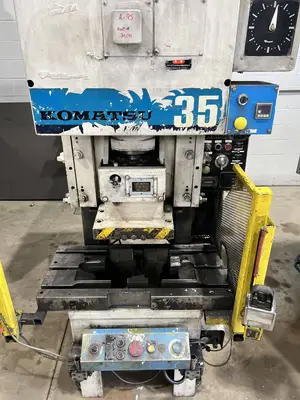 USED 2001 KOMATSU PRESSES KOMATSU OBS35-3 PRESS
