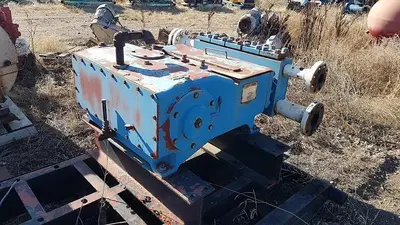 USED UNION QD-100 QUINTUPLEX PLUNGER PUMP