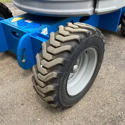 Used 2014 Genie Z34/22IC Articulating Boom Lifts New York US | United Lift #1446802
