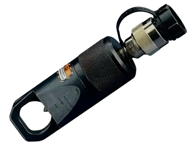 Simplex NS1924 Hydraulic Nut Splitter .75 -.94 A/F
