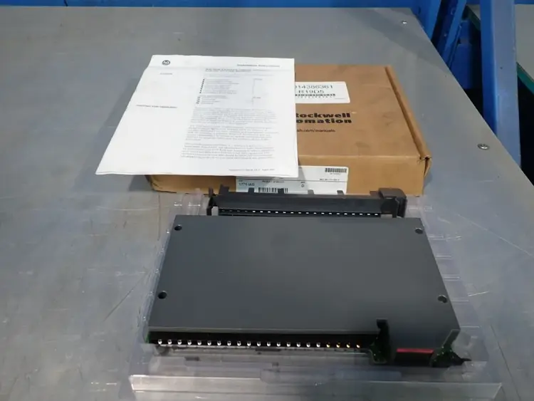 Used ALLENBRADLEY 1771IAD PLC Input & Output Ohio US | HGR 24 #1406426
