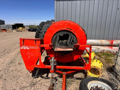 Used _UNKNOWN_ _UNKNOWN_ Misc Spreaders Idaho US | Tri-Steel Manufacturing #1557121