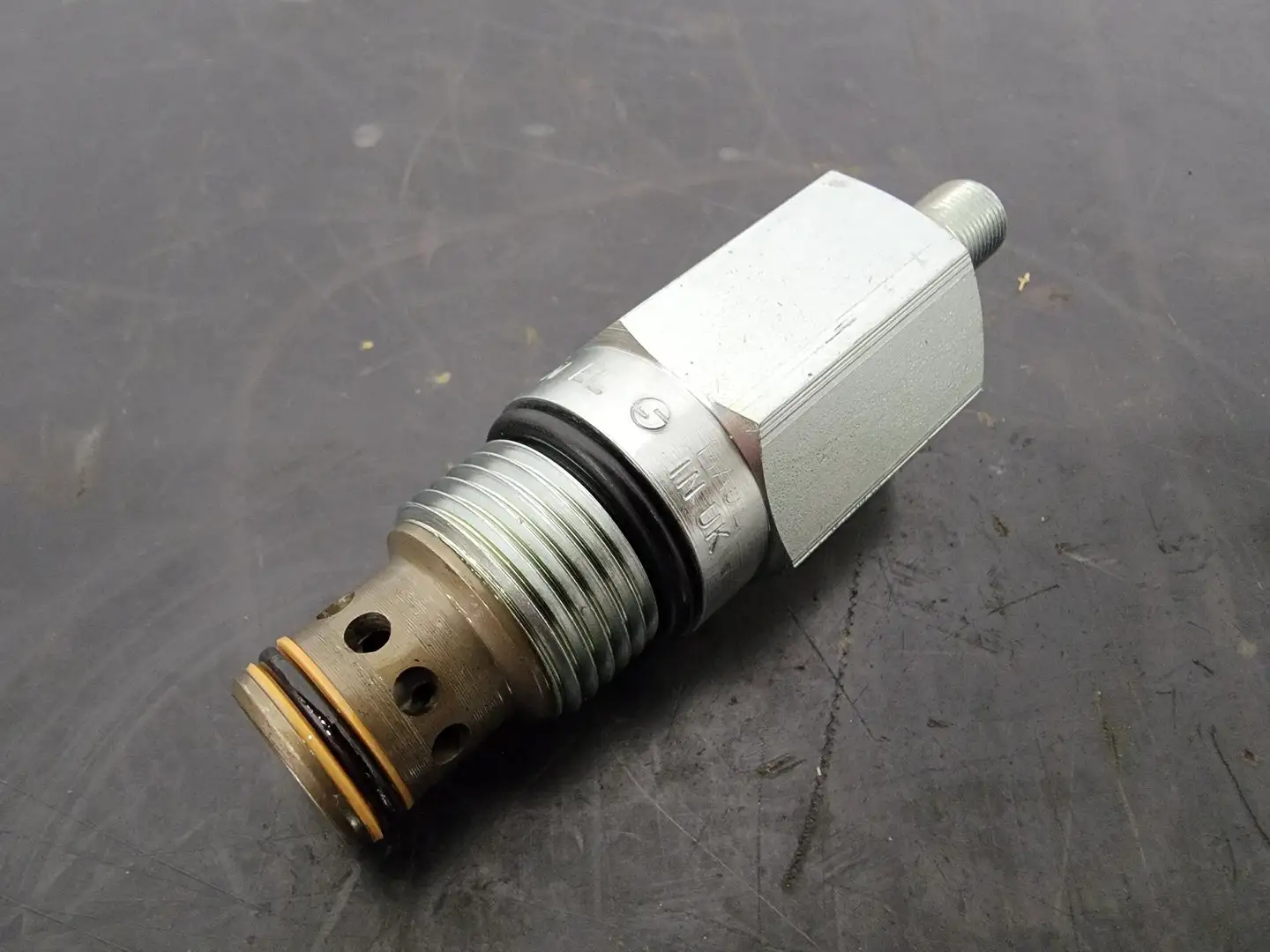 USED PARKER FILTRATION J04E2ZN