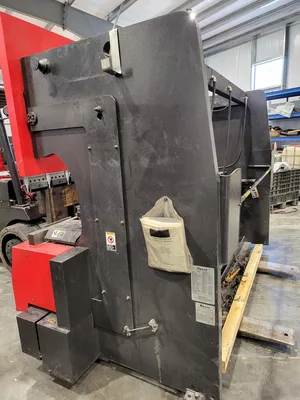 USED AMADA FBD1253NT