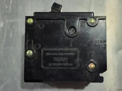 USED CUTLER-HAMMER BR215