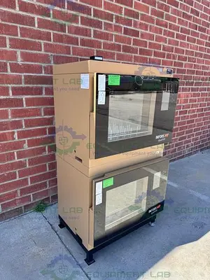 USED INFORS HT MINITRON DOUBLE STACKED CO2 HUMIDITY INCUBATOR SHAKER 65°C