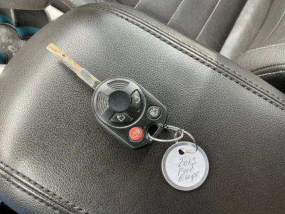USED 2013 FORD ESCAPE