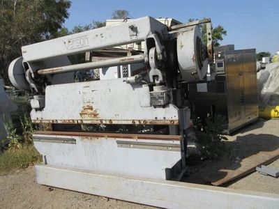 Verson All Steel Press Brake, S/N 9875-2078, 7.5" Shut Height, 3" ram adjustment, 2.5" stroke