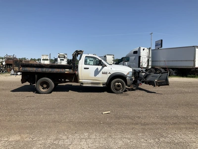 USED 2014 RAM CHASSIS 5500