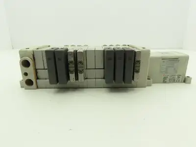 SMC EX250-SDN1 12-Station DeviceNet Manifold 8 Solenoid Valves 24VDC