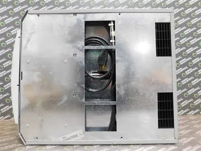 APW McLean MHB11-0416-G307 Air Conditioner 3300/4000 BTU 134A Some Damage New