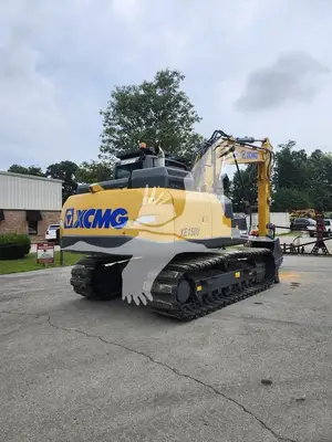 USED 2022 XCMG XE150U
