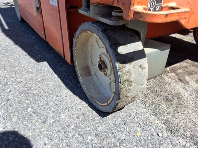 USED 2017 Snorkel S4732E