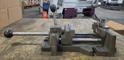 HEINRICH 4-GM Tooling & Accessories, Vises | Machinery Central (5)