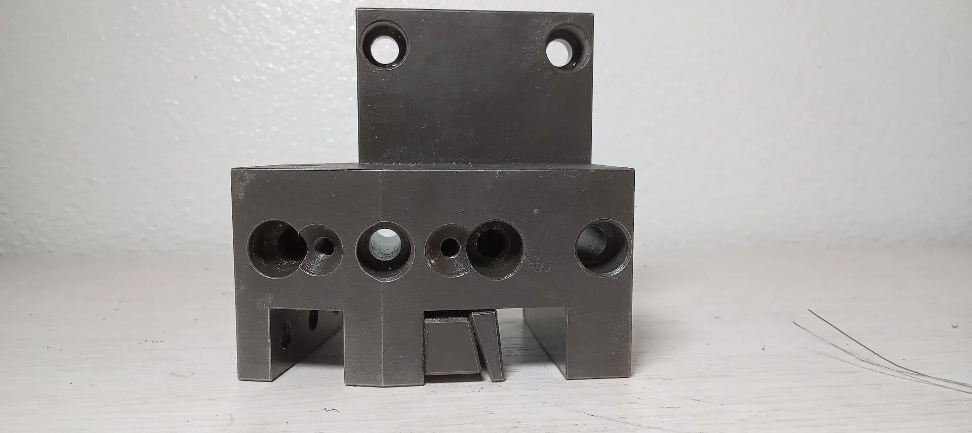 BMT45 TWIN OD Turning Tool Holder HALF INDEX 850418-00348A Doosan Lynx