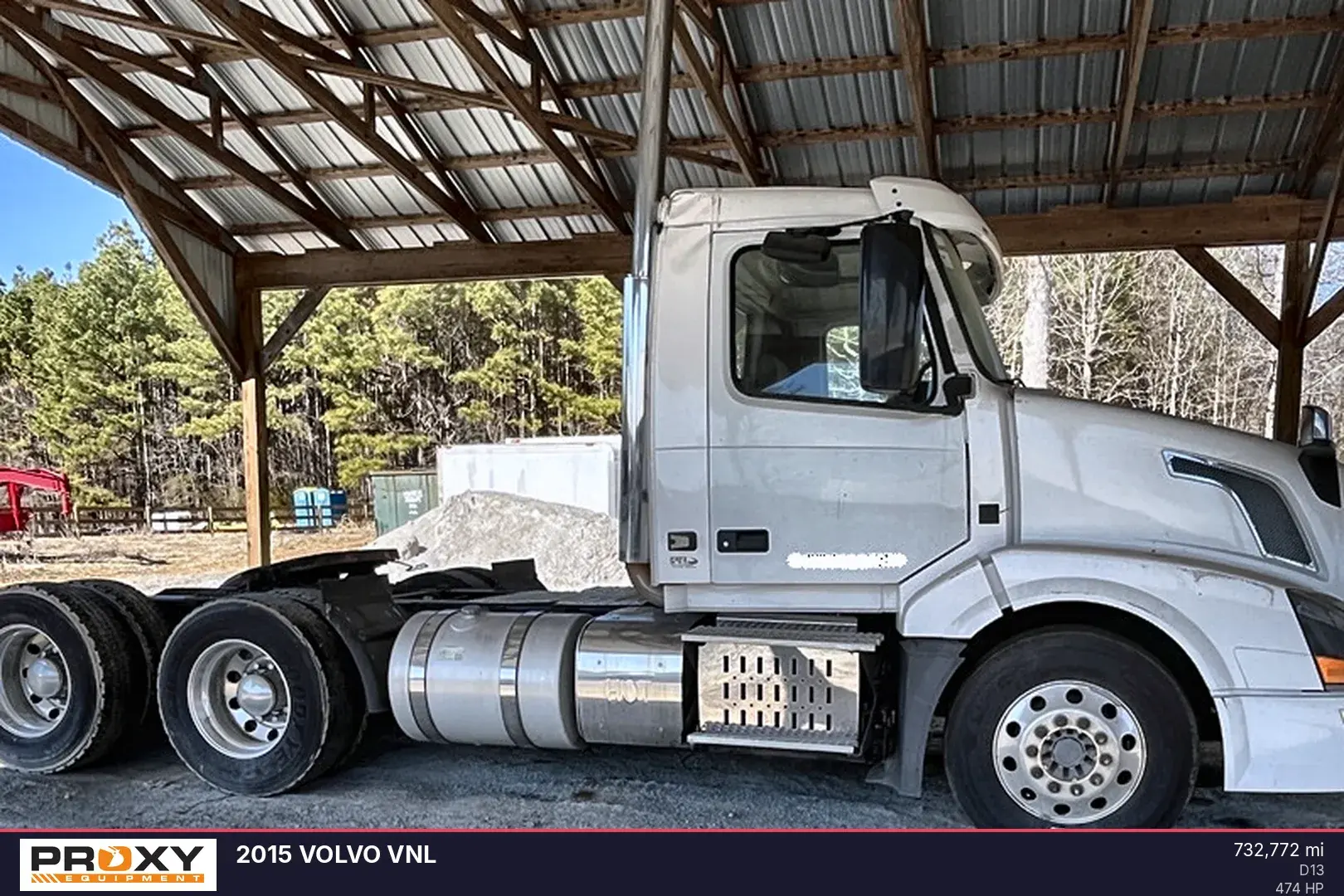 Used 2015 VOLVO VNL Conventional trucks North Carolina US | Proxy Equipment #1385412