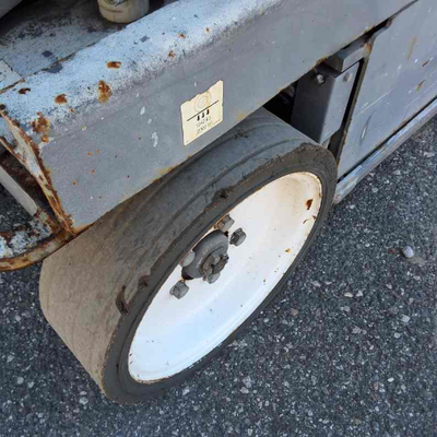 USED 2014 Skyjack SJ4632