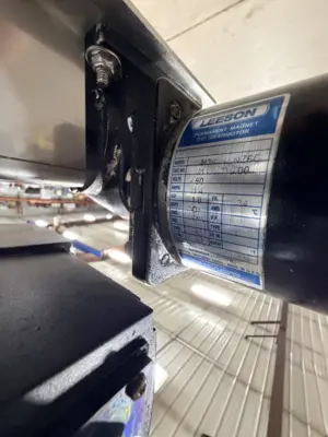 USED BENIER TALLROUND