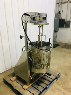 Caramel Cooker with Agitator and Sweep - LP Gas