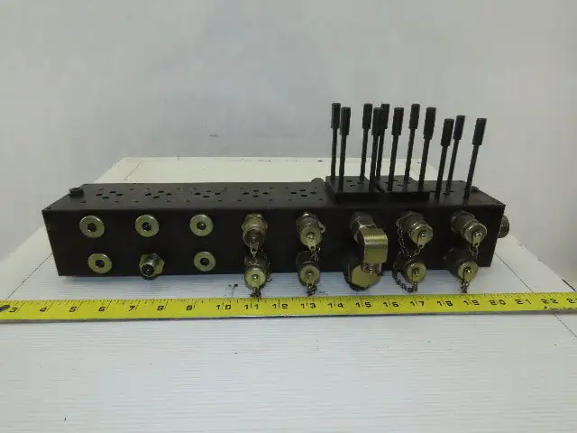 8 Station Hydraulic Valve Manifold O-Ring 32 Ports 1.25-16mm 4-1.75-20mm