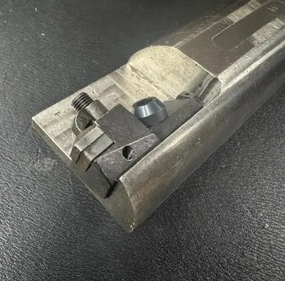 USED KENNAMETAL T-1571 2.375" DIAMETER BORING BAR