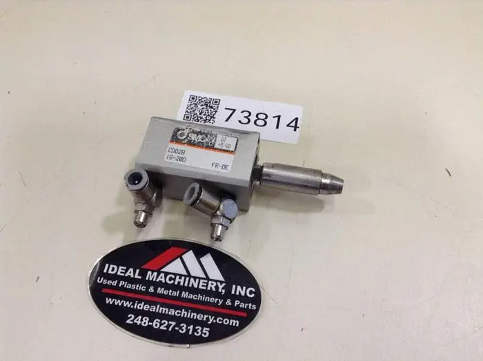 Used SMC CDQ2B16-20D Cylinders Michigan US | Ideal Machinery #582785
