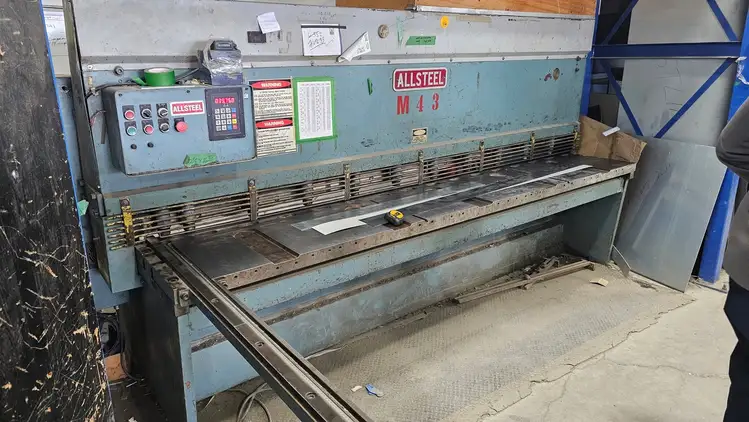 Used 1997 ALLSTEEL 1/4 - 10 Power Squaring Shears (Inch) British Columbia CA | Lenmark #913324